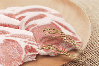 伊勢美稲豚は三重県内の契約農場で育ったブランド豚肉です